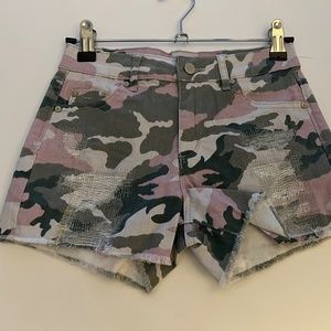 New Tractr Girls Camo Jean Shorts Size 10